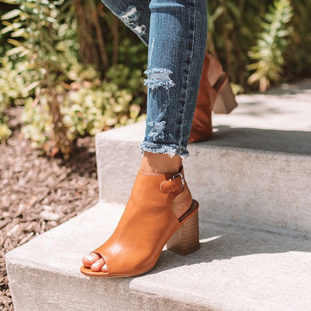 Qupid Tan Peep-Toe Heeled Sandals
